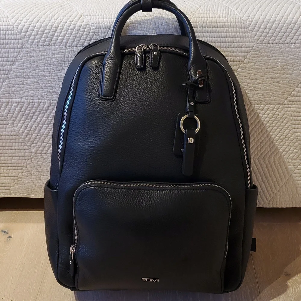NWOT Tumi Stanton Indra Commuter Black Leather Backpack & Silvertone Hardware